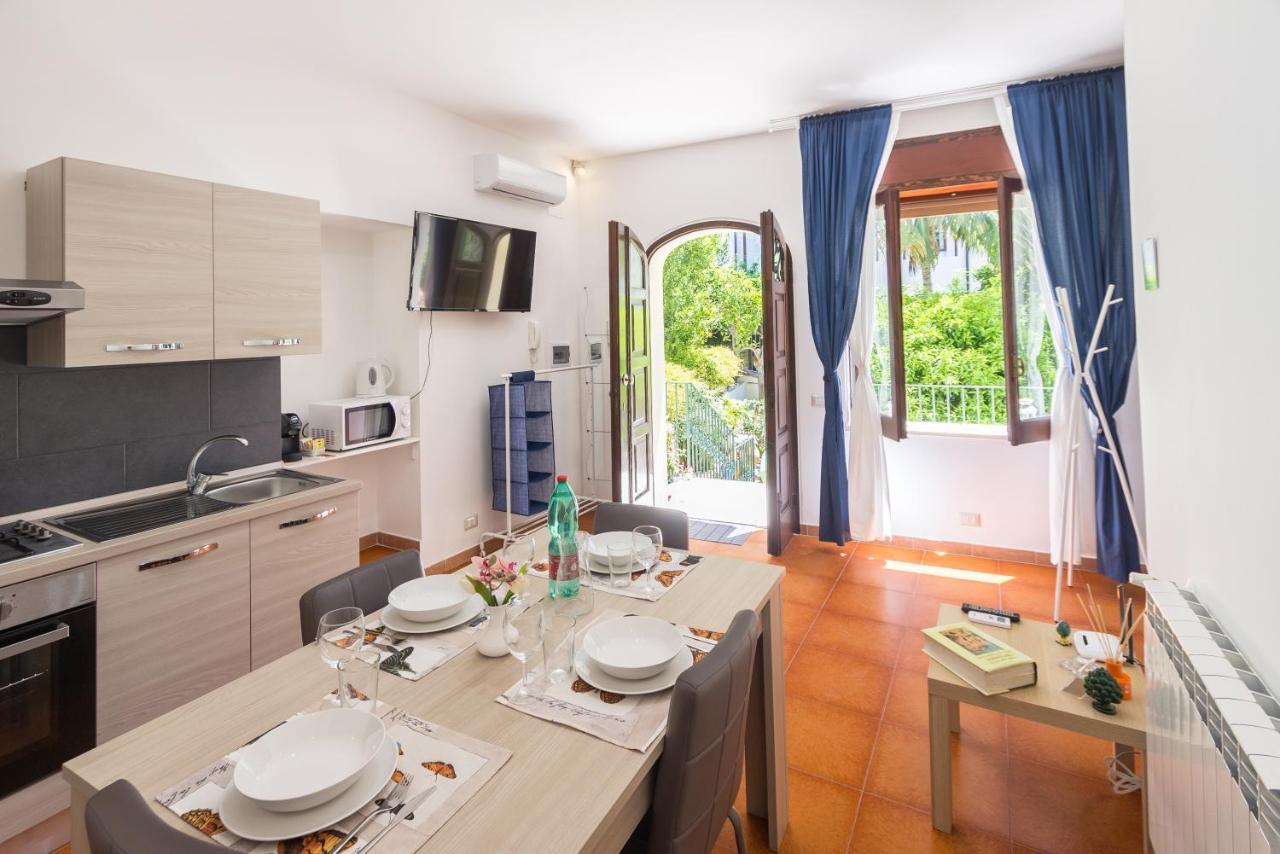 Villa Valverde Apartments E B&B Taormina Exterior foto