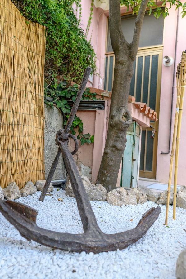 Villa Valverde Apartments E B&B Taormina Exterior foto